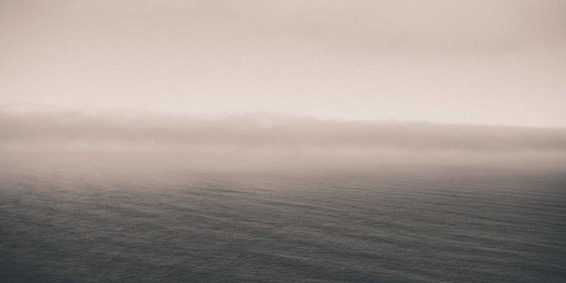 逻辑游戏与批判性思维：从古典智慧到现代决策的思维训练